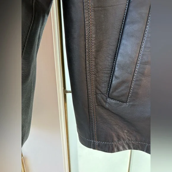 Vintage Ocean West Men's Black Leather Jacket - Picture 4 of 12